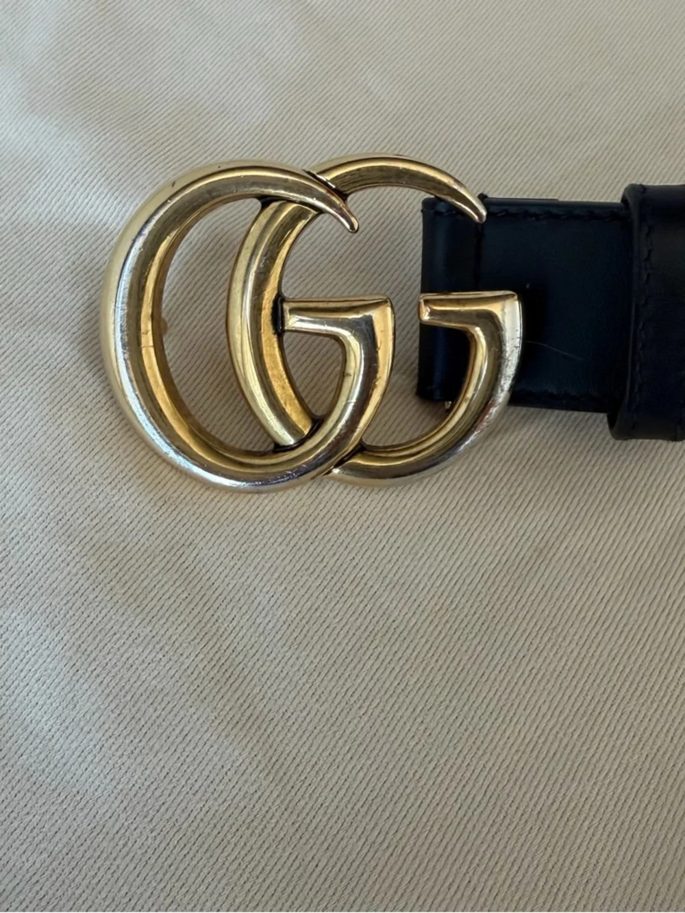 Gucci black leather belt. - Picture 4 of 4